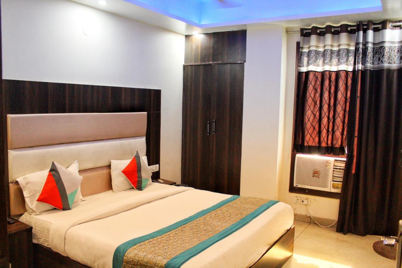 Airport Hotel Classic Park Neu-Delhi Exterior foto