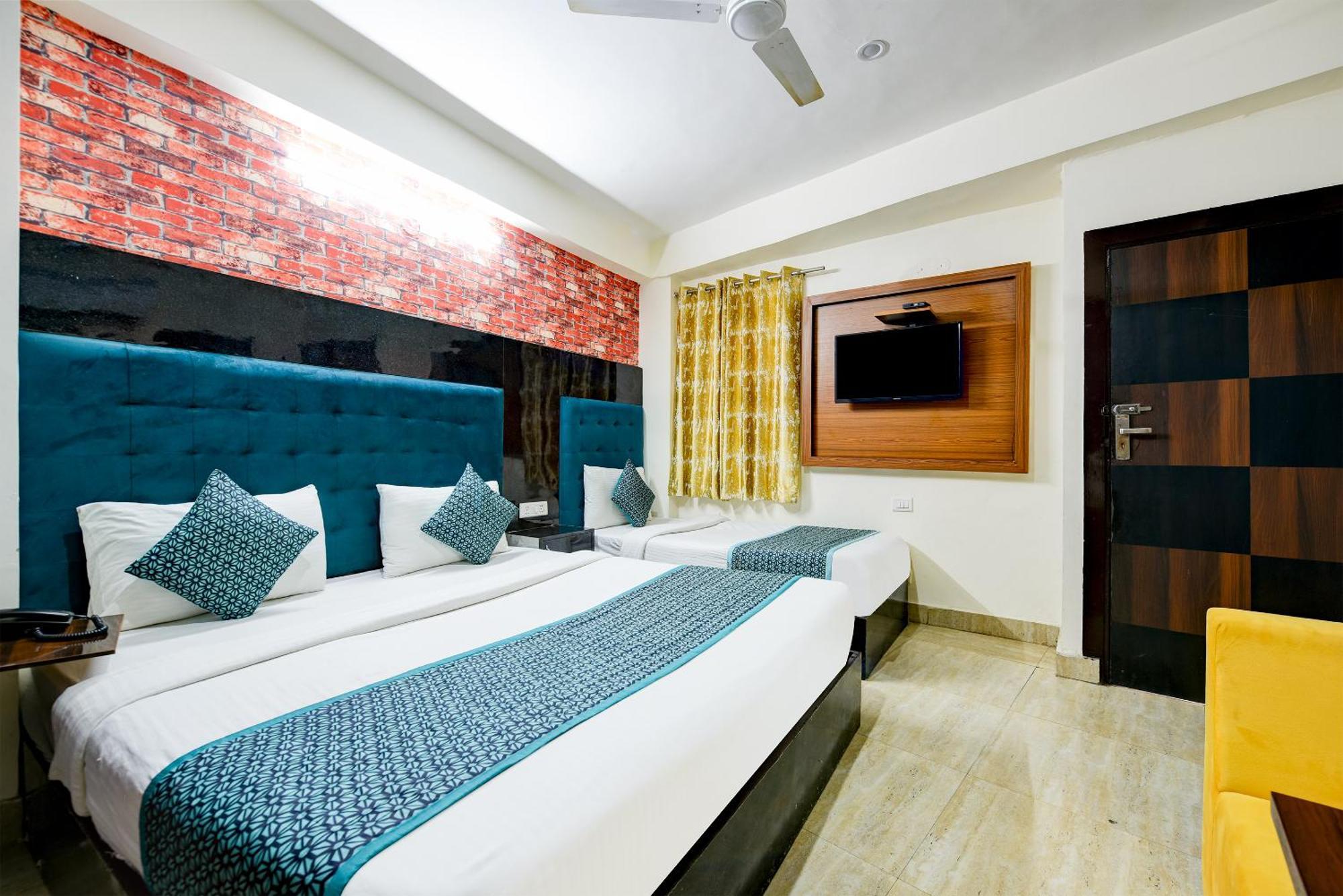 Airport Hotel Classic Park Neu-Delhi Exterior foto